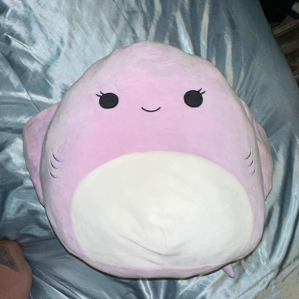 stingray squishmalllow